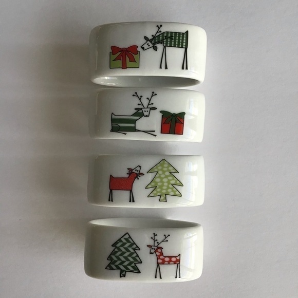 SET OF 4 Porcelain Reindeer Napkin Rings Christmas Holiday Xmas BIA Cordon Bleu - Picture 2 of 13